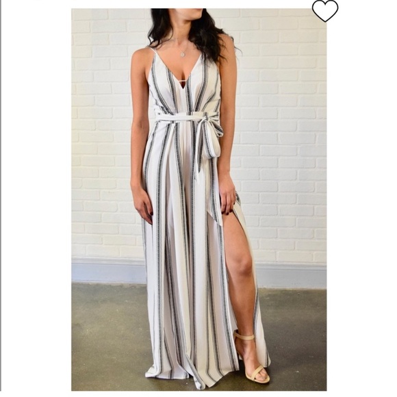 Nordstrom Luxxel Jumpsuit Small - Picture 1 of 5
